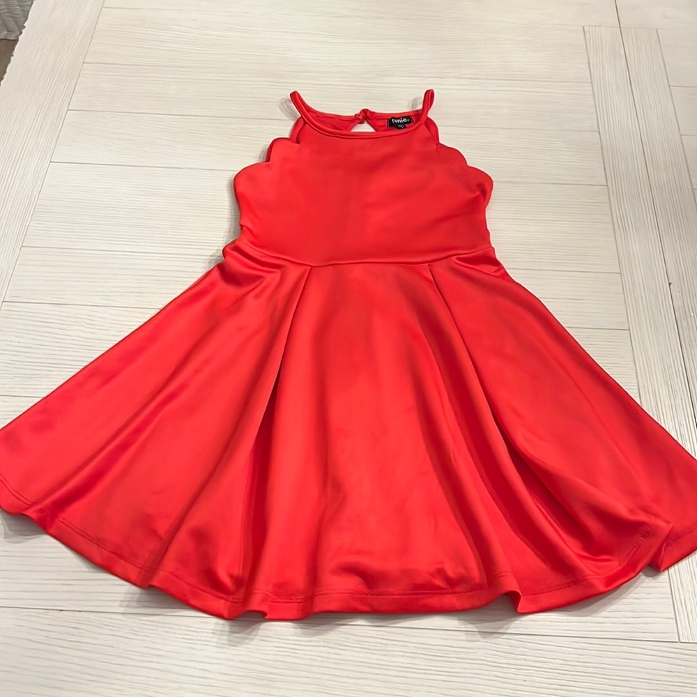 Zunie red dress size 8 EUC